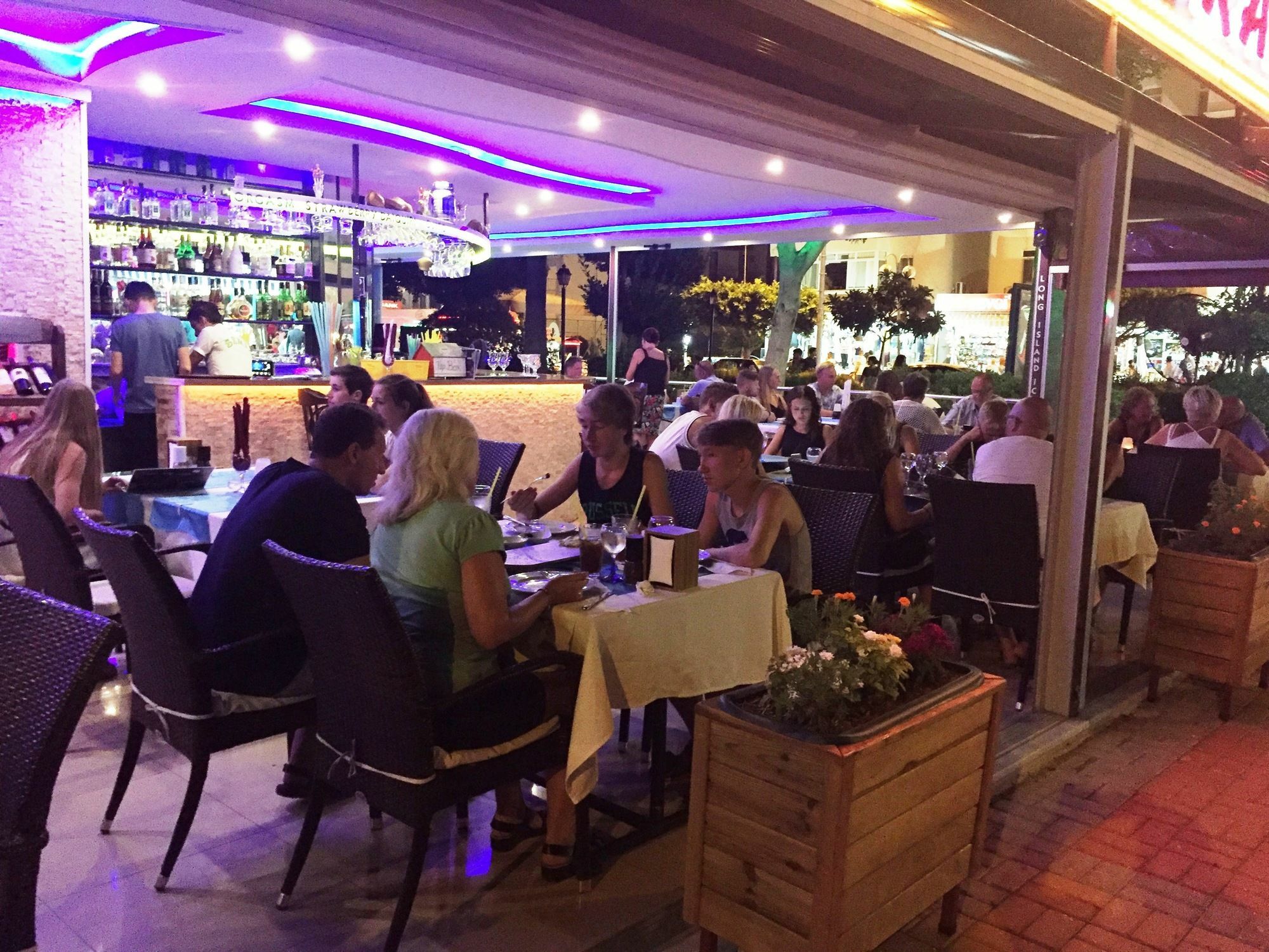 Semiz Apart Hotel Alanya Kültér fotó